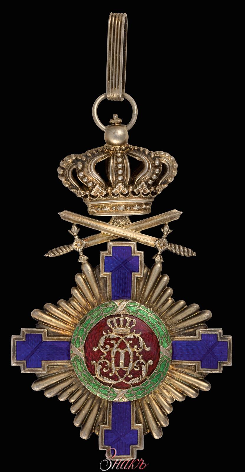 Наградные кресты румын. Ордена румынии. Орден румынской короны. Орден святого георгия венгрия. Награды румынии.